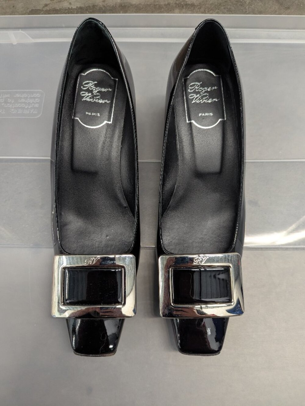 Roger Vivier Belle Vivier Black Patent Leather Pumps